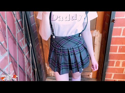 ❤️ Schoolmeisje zuigt haar lul diep en neukt in plaats van lessen Quality porn at porn nl.yespornpics-com.ru ❤