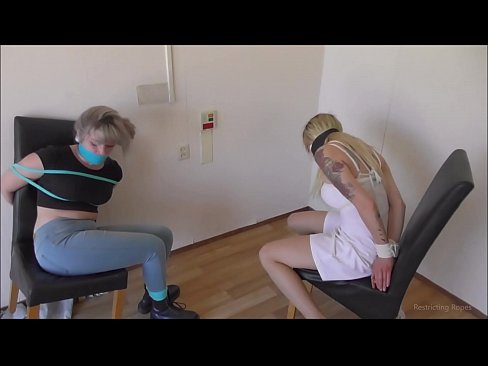❤️ Verslaafd / vastgebonden en de mond gesnoerd / jonkvrouw in nood Quality porn at porn nl.yespornpics-com.ru ❤